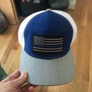 RICHARDSON USA Flag THIN BLUE LINE Flag Patch TRUCKER HAT